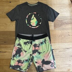 Volcom Tie-Dye Men's Hybrid Board Shorts and T-shirt. Shorts 32 waist, shirt Men